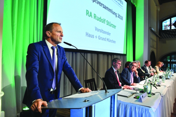 hauptversammlung094-minimiert3AC1AA4E-10BC-EF72-5BF0-ECD936D37461.jpg